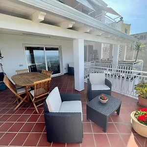  Appartamento Con Vista Panoramica Italia